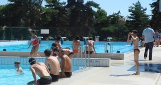 Piscine en plein air de La Couronne