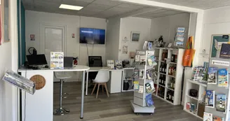 Bureau d'accueil touristique de Grand village Plage