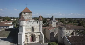 Eglise Saint-Vivien d'Ecoyeux Eglise Saint-Vivien d'Ecoyeux