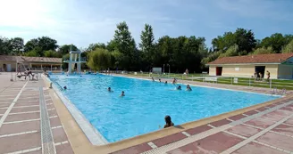 Piscine plein air de Gardes-Le-Pontaroux