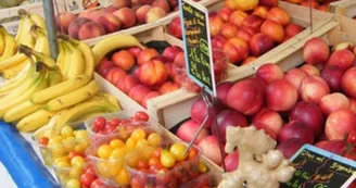 Marché de Saint-Jean-d'Angle