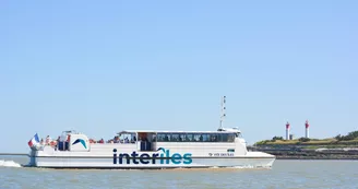 Compagnie Interîles : Rochefort - Île d’Aix avec tour de Fort Boyard Compagnie Interîles : Rochefort - Île d’Aix avec tour de Fort Boyard