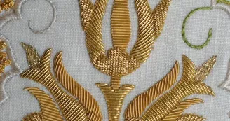 Le Bégonia d'Or - Atelier de broderie Le Bégonia d'Or - Atelier de broderie