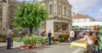 Marché hebdomadaire de Chalais