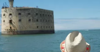 Boyard Croisière : journée fort Boyard + île d'Aix Boyard Croisière : journée fort Boyard + île d'Aix