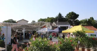 Marché des Mathes