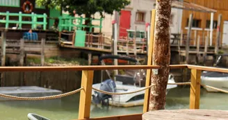 Les Pieds dans l'Eau Les Pieds dans l'Eau