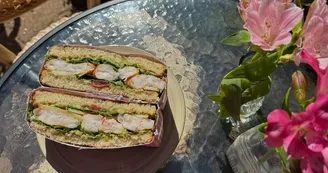 Le Café des Fleurs Le Café des Fleurs