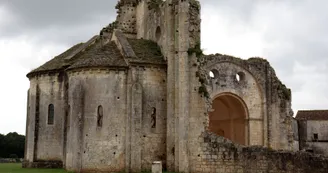 Abbaye de Trizay